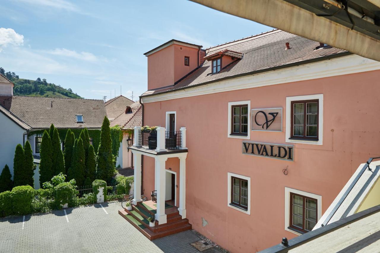 Vivaldi Apartments 米库洛夫 外观 照片